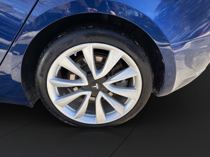 Used 2018 Tesla Model 3 Long Range AWD/4WD image 22
