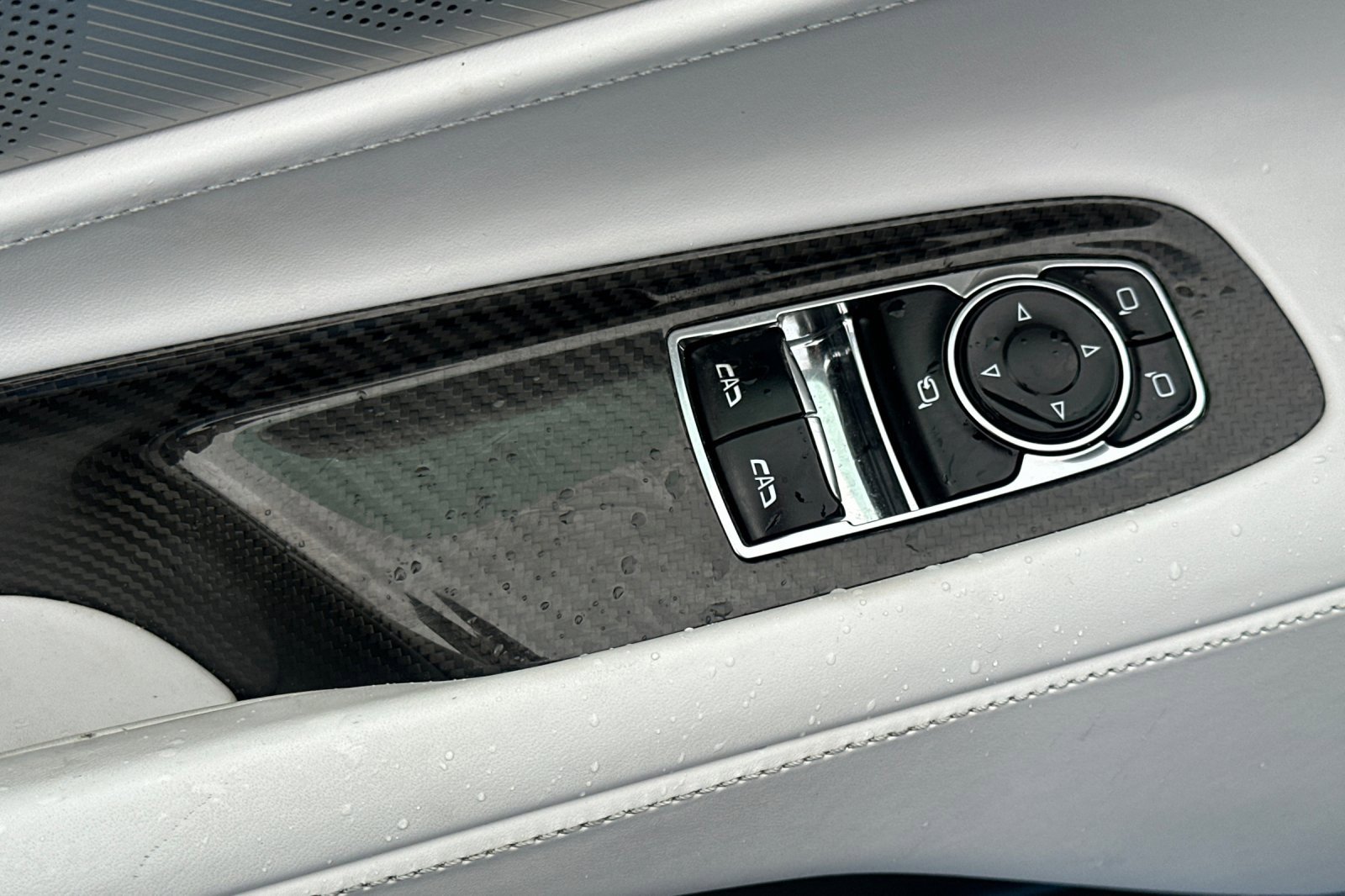 Used 2020 Chevrolet Corvette Stingray w/ 3LT Preferred Equipment Group image 12