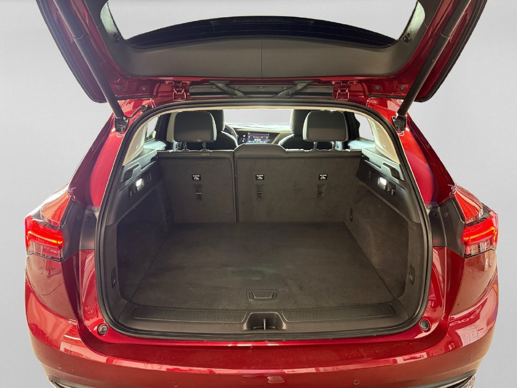 Used 2023 Buick Envision Essence FWD image 27