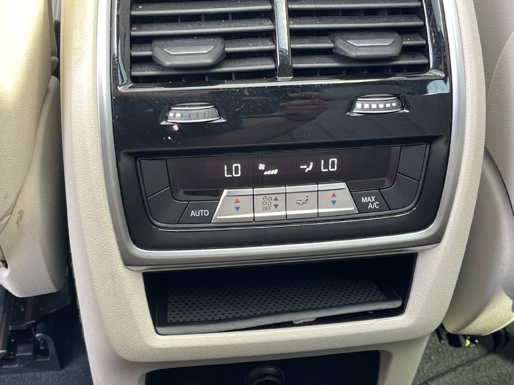 Used 2020 BMW X5 xDrive40i AWD/4WD image 17