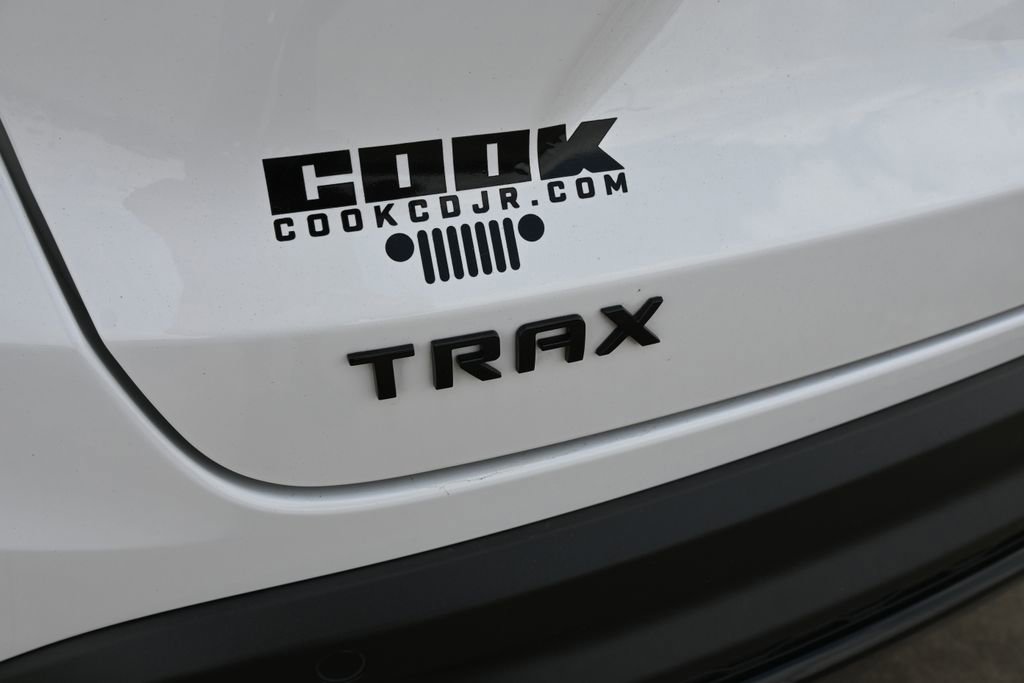 Used 2025 Chevrolet Trax RS w/ Driver Confidence Package image 19