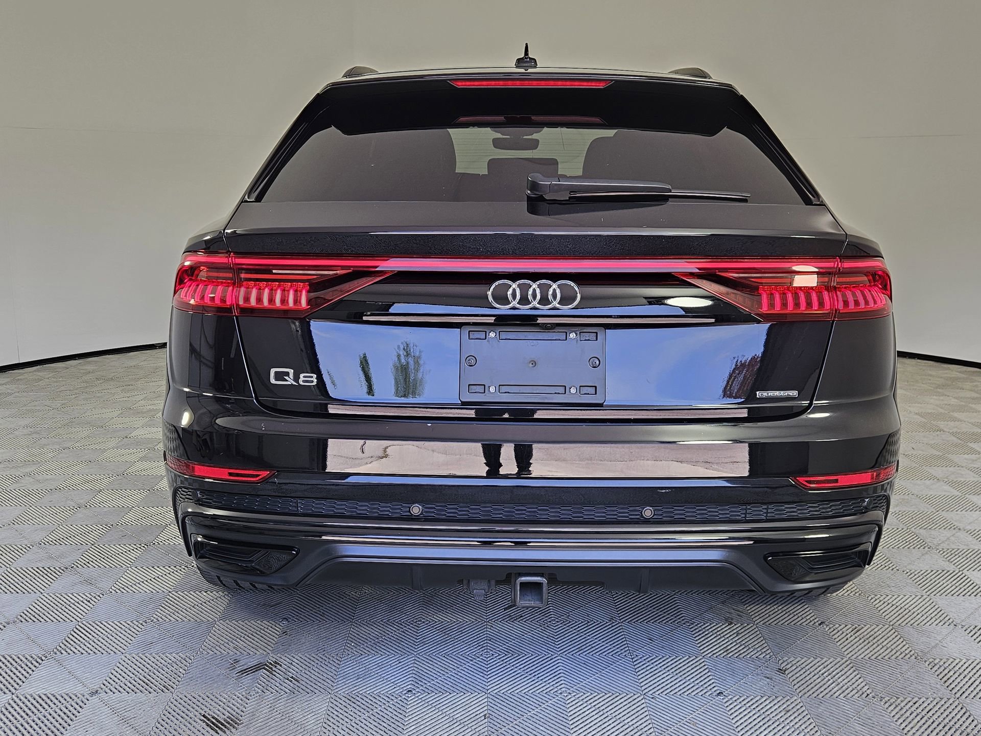 Used 2020 Audi Q8 Premium Plus w/ Premium Plus Package AWD/4WD image 6