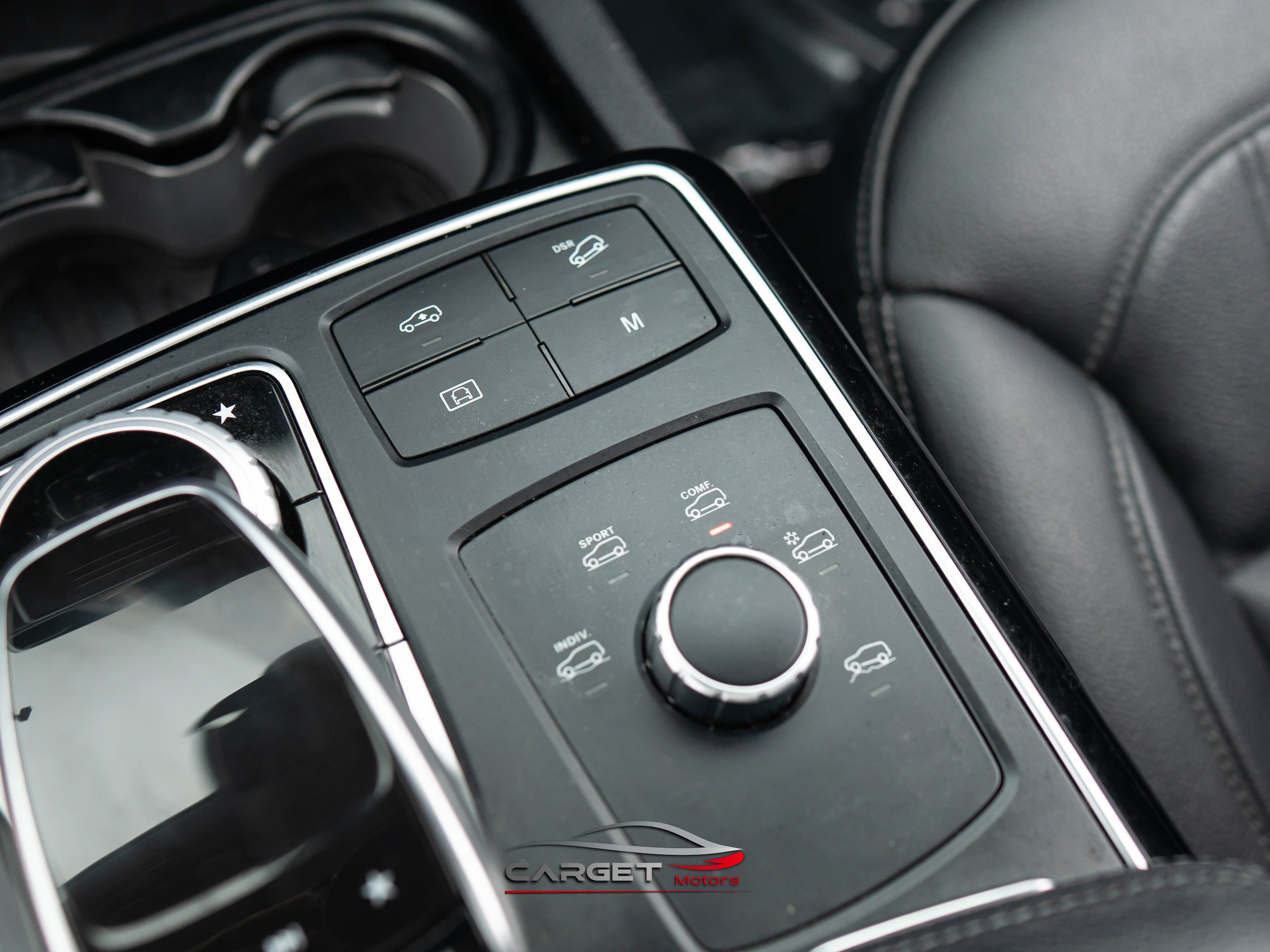 Used 2018 Mercedes-Benz GLS 450 4MATIC image 37