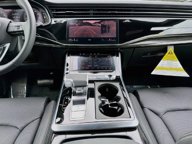 New 2027 Audi Q8 Prestige AWD/4WD image 18