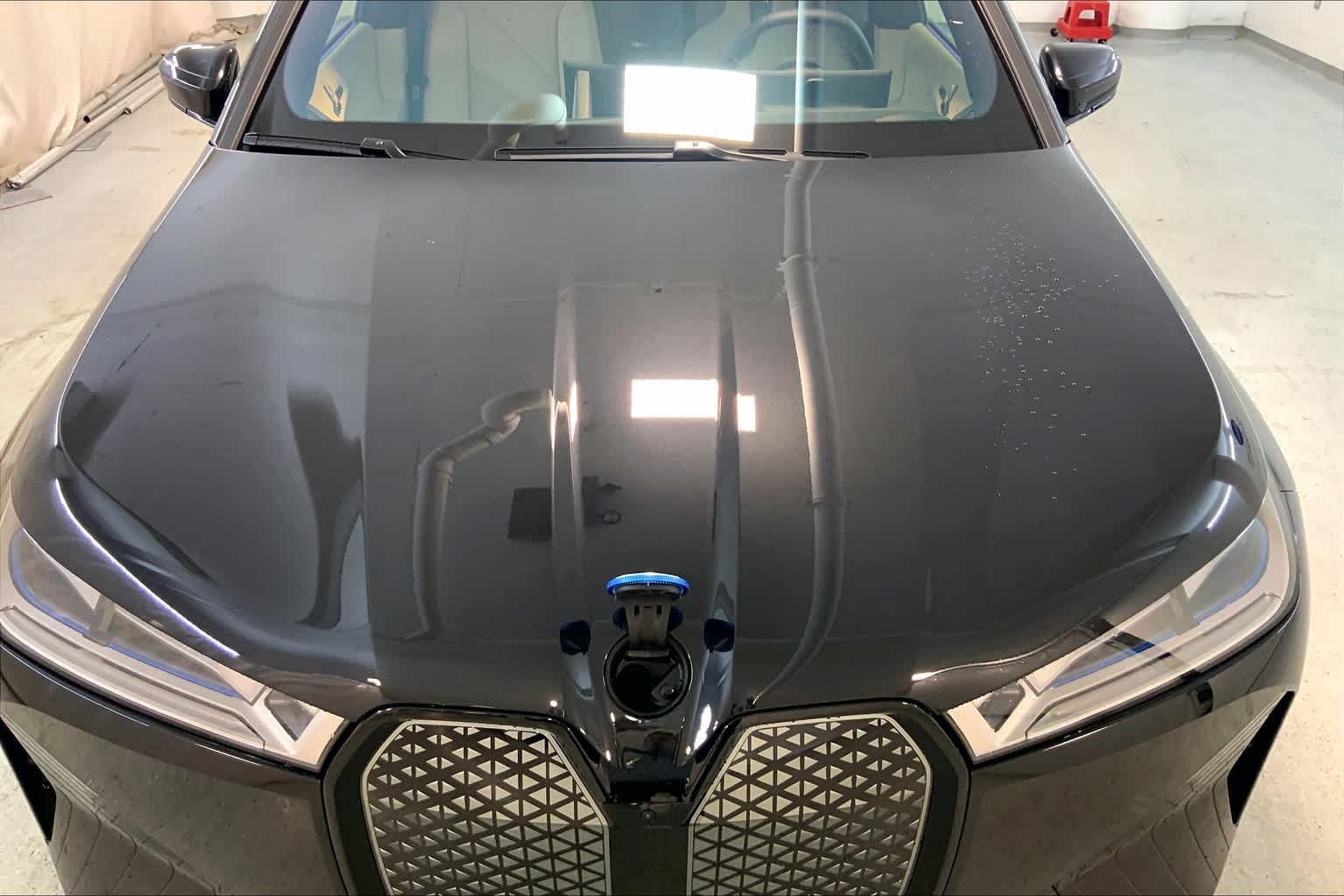 New 2024 BMW iX xDrive50 w/ Premium Package AWD/4WD image 16