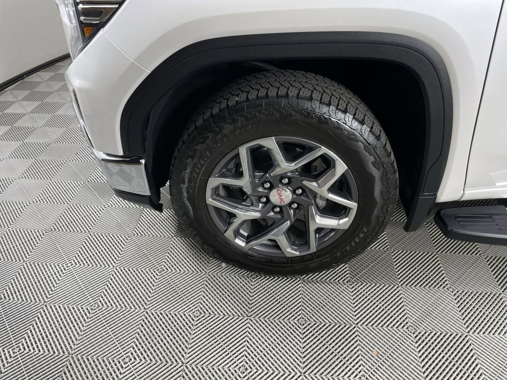 Used 2025 GMC Sierra 1500 SLT w/ SLT Premium Plus Package image 33