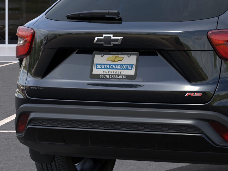 New 2026 Chevrolet Trax RS w/ Sunroof Package FWD image 39