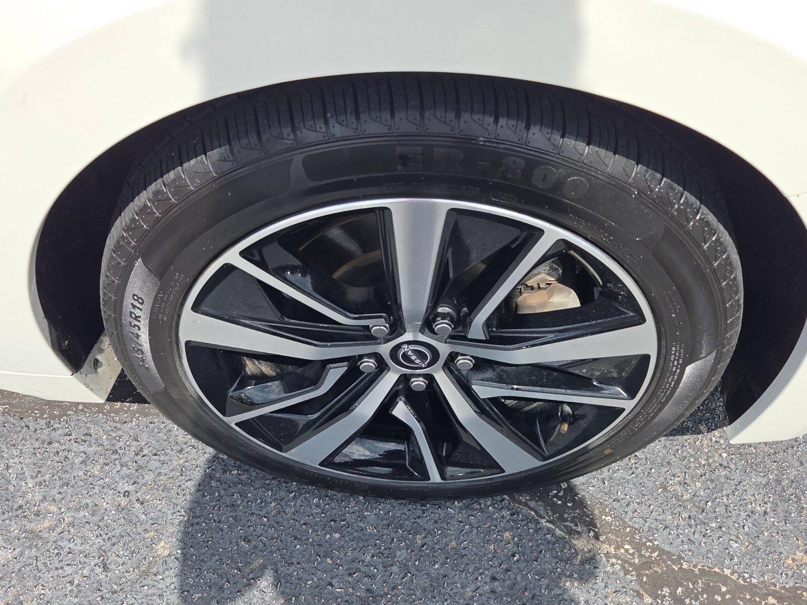 Used 2023 Nissan Maxima SV w/ Floor Mat Group FWD image 16