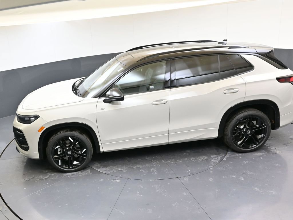 New 2026 Volkswagen Tiguan SE R-Line image 38