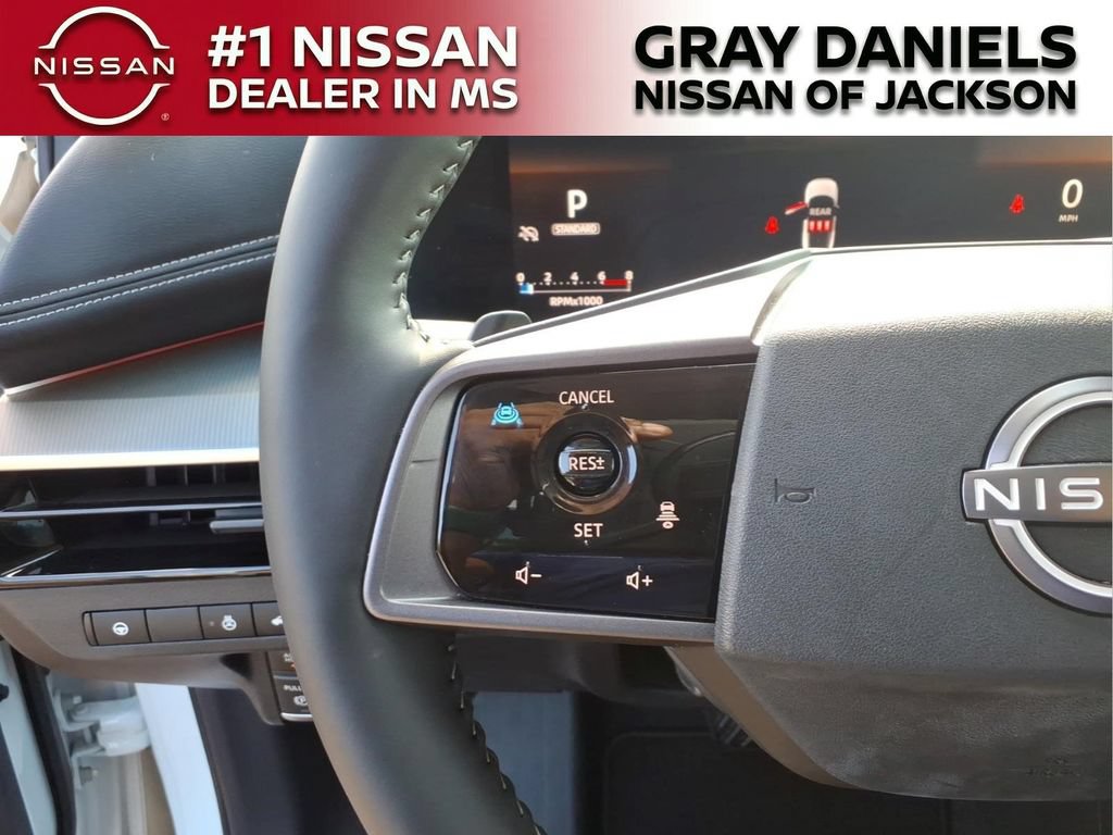 New 2025 Nissan Murano SL w/ Cargo Package AWD/4WD image 14