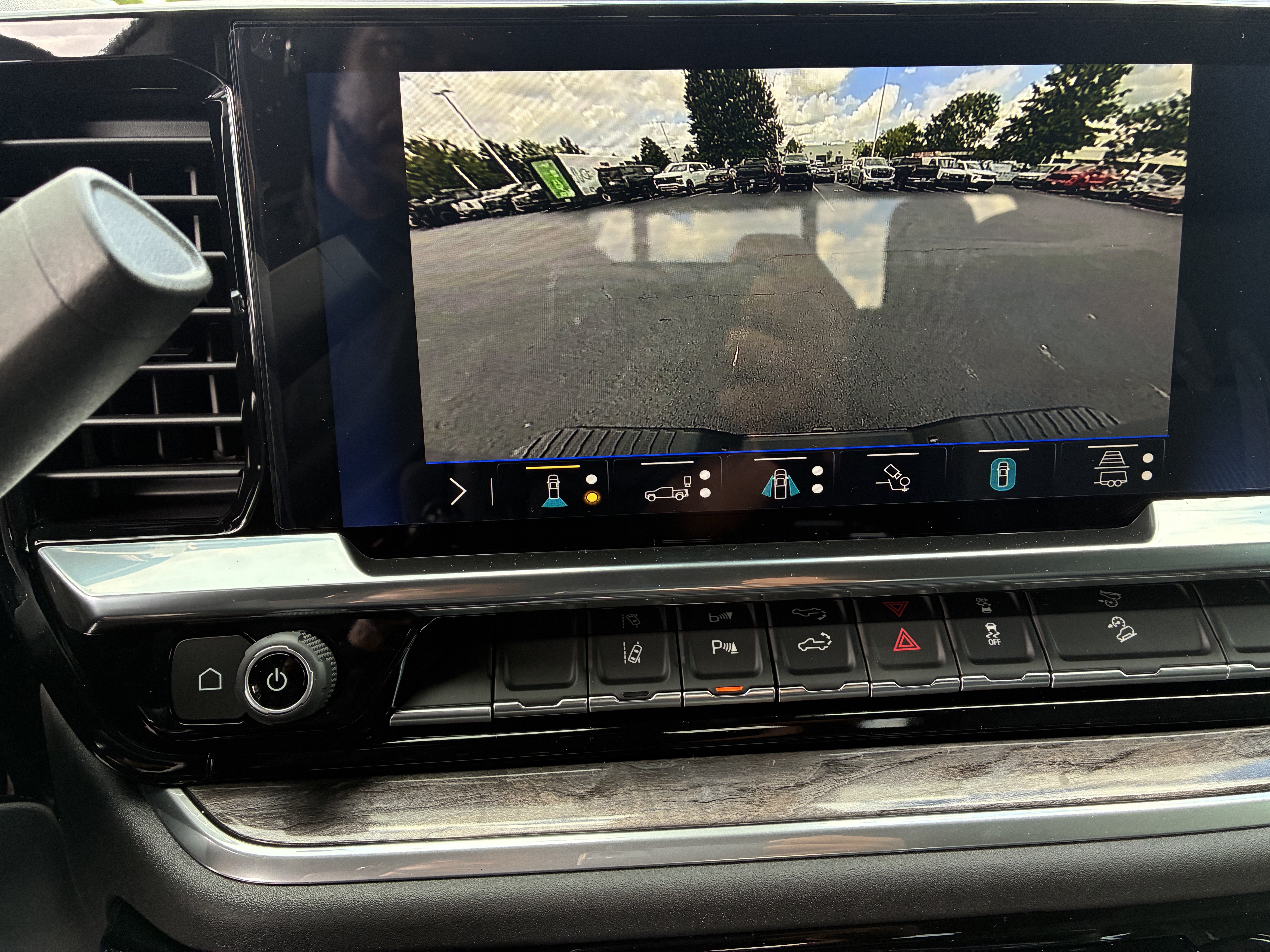 New 2026 Chevrolet Silverado 3500 LTZ w/ LTZ Plus Package AWD/4WD image 35