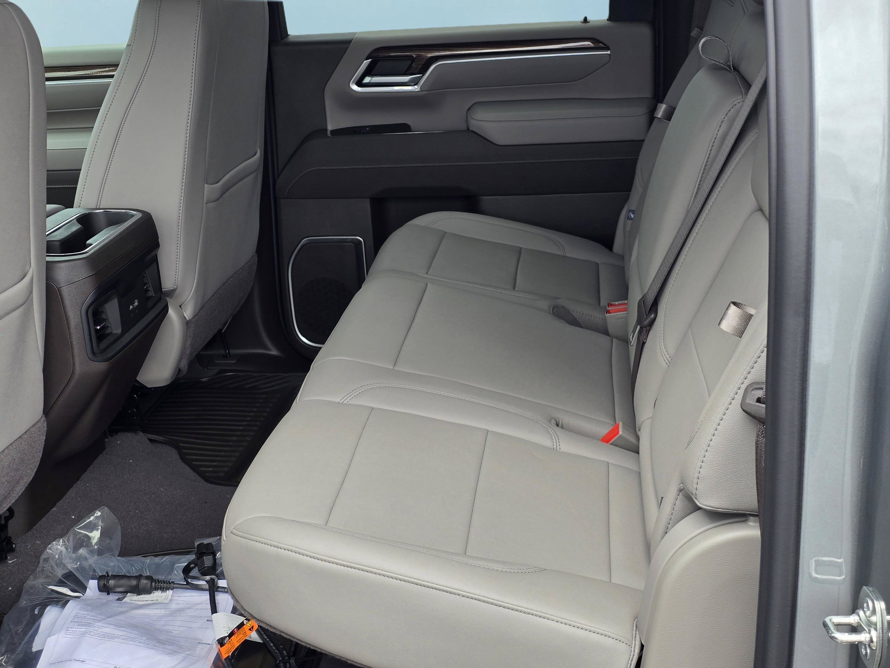 New 2026 Chevrolet Silverado 2500 LT w/ All Star Edition AWD/4WD image 14