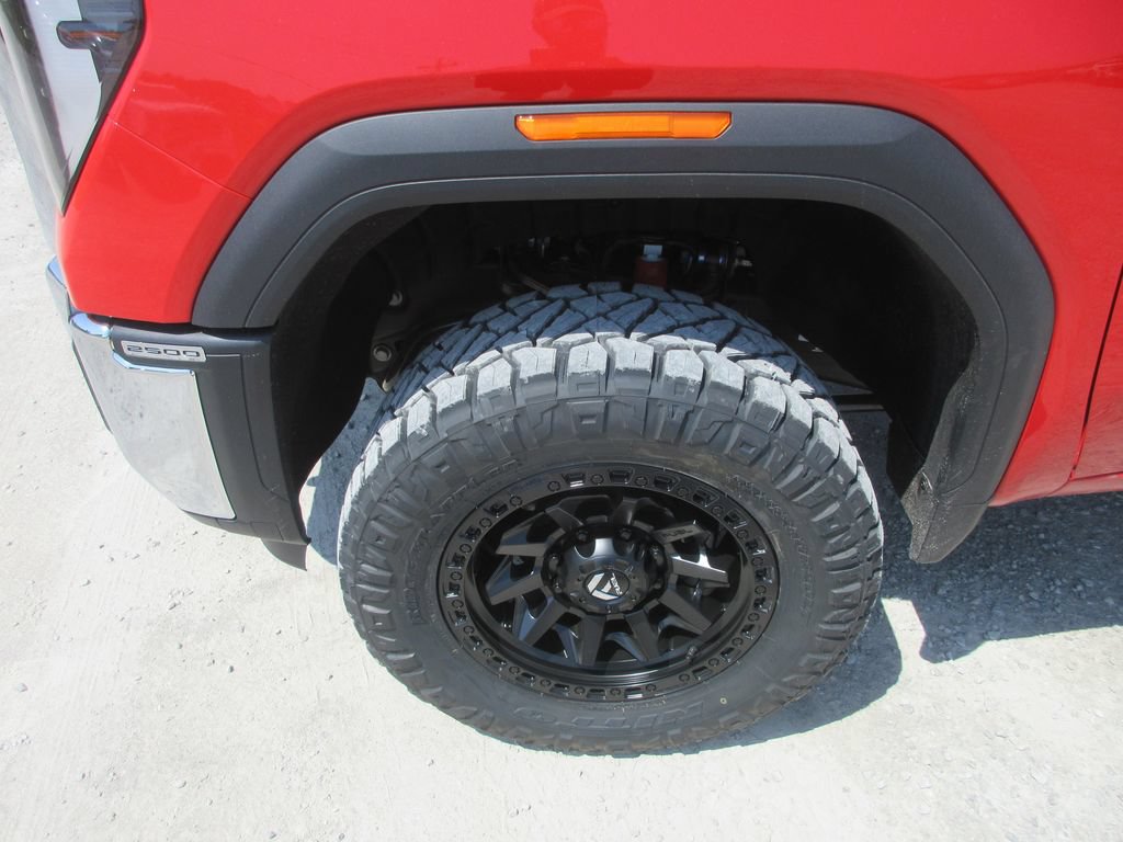 New 2026 GMC Sierra 2500 SLE w/ SLE Value Package; AWD/4WD image 13
