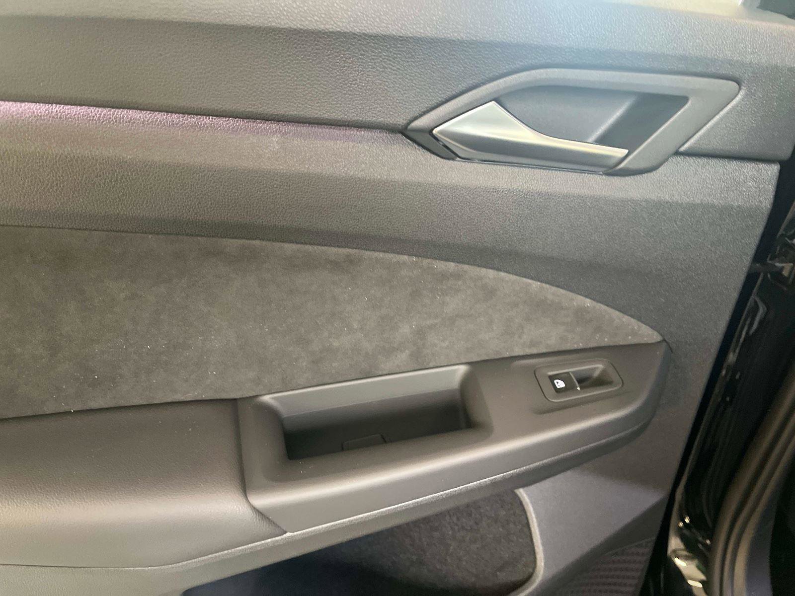 New 2026 Volkswagen Golf S image 12