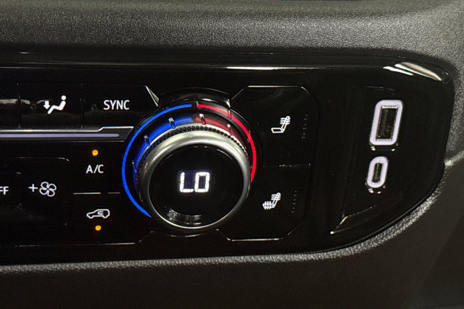 Used 2026 GMC Sierra 1500 Elevation AWD/4WD image 28