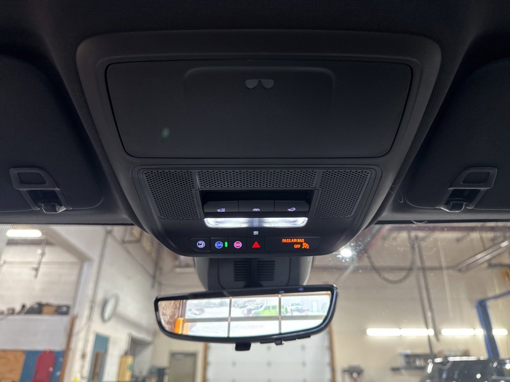 New 2026 Chevrolet Equinox LT w/ Convenience Package II image 38