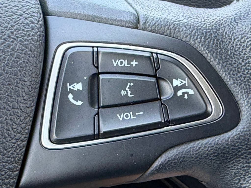 Used 2019 Ford Escape Titanium AWD/4WD image 23
