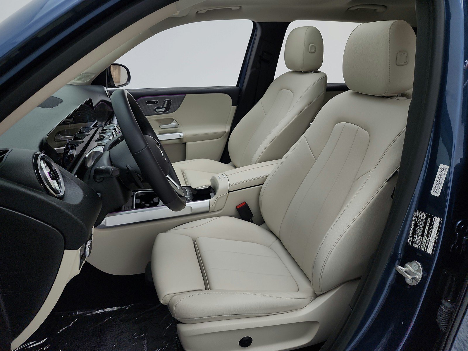 Used 2022 Mercedes-Benz GLB 250 image 15