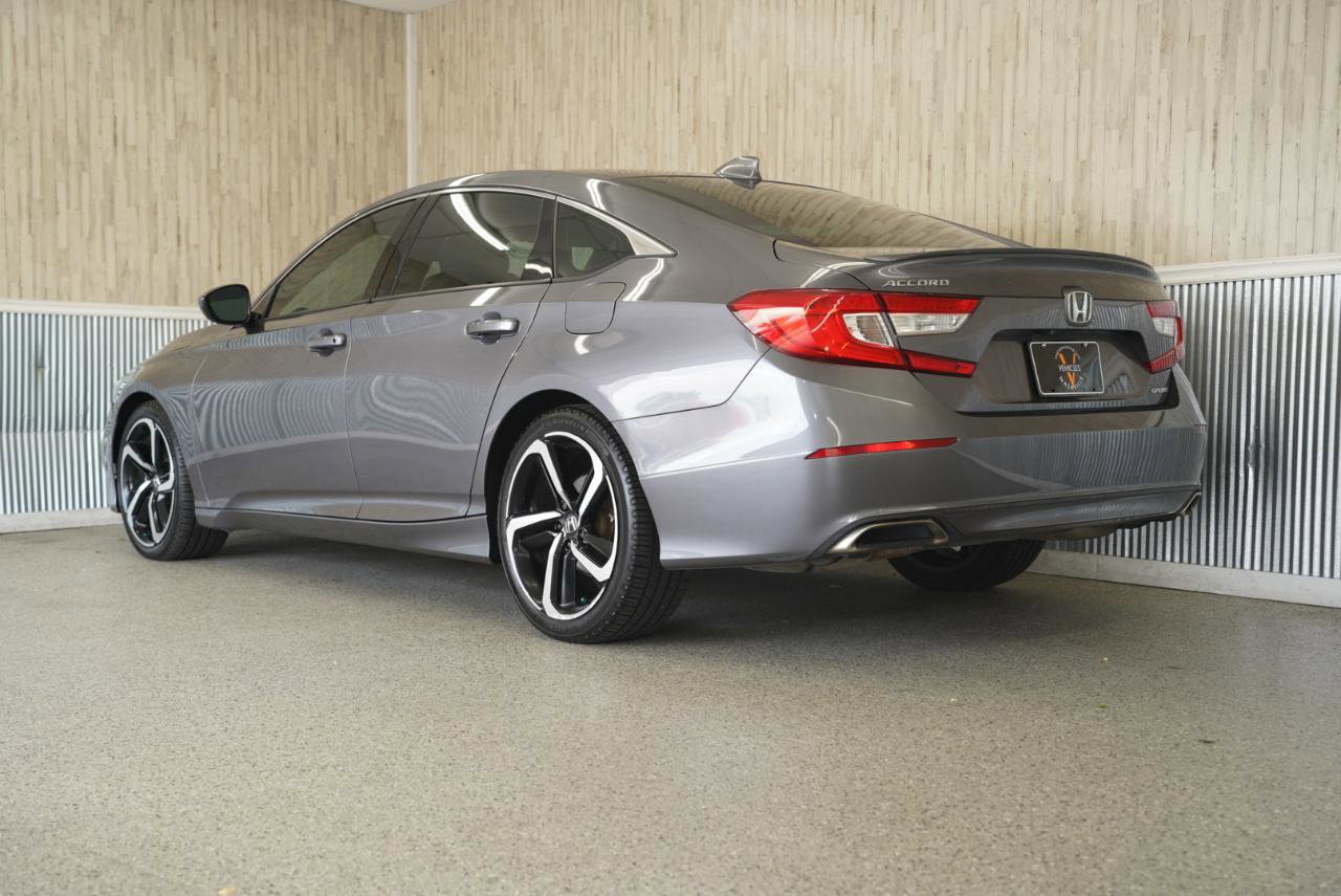 Used 2018 Honda Accord Sport image 7