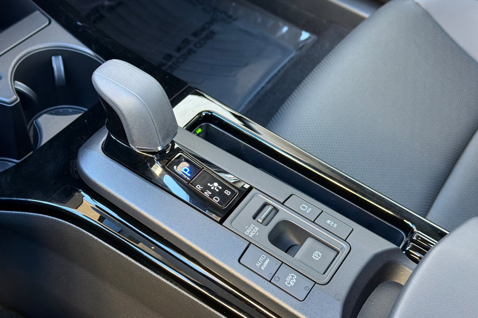 New 2026 Toyota Prius Plug-In Hybrid image 19