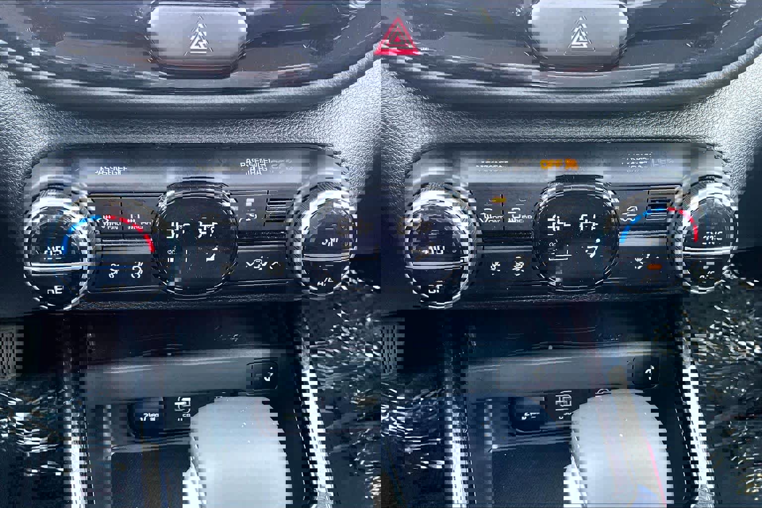 Used 2024 Kia Soul GT-Line w/ Option Group 020 image 33