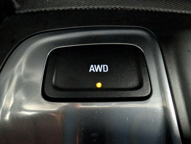 Used 2024 Chevrolet Equinox LS image 24