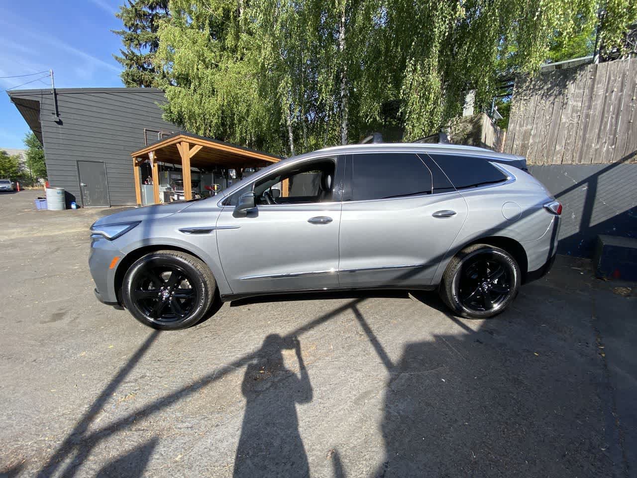 Used 2023 Buick Enclave Essence w/ Experience Buick Package AWD/4WD image 3