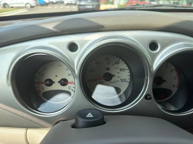 Used 2002 Chrysler PT Cruiser Limited FWD image 25