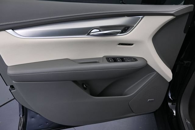 Used 2022 Cadillac XT5 Premium Luxury FWD image 24