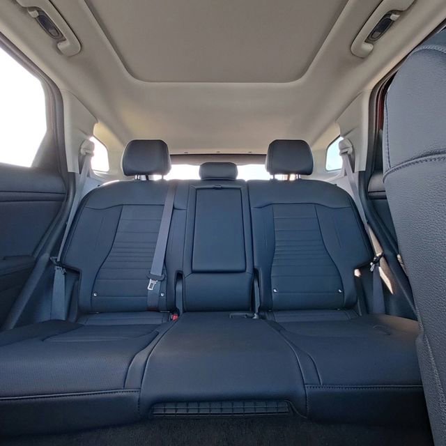 Used 2024 Kia Sportage SX Prestige image 31