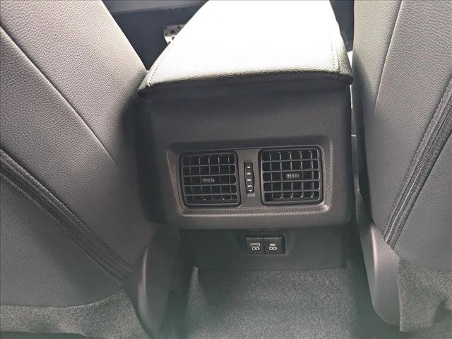 Used 2026 Toyota Camry XSE FWD image 19