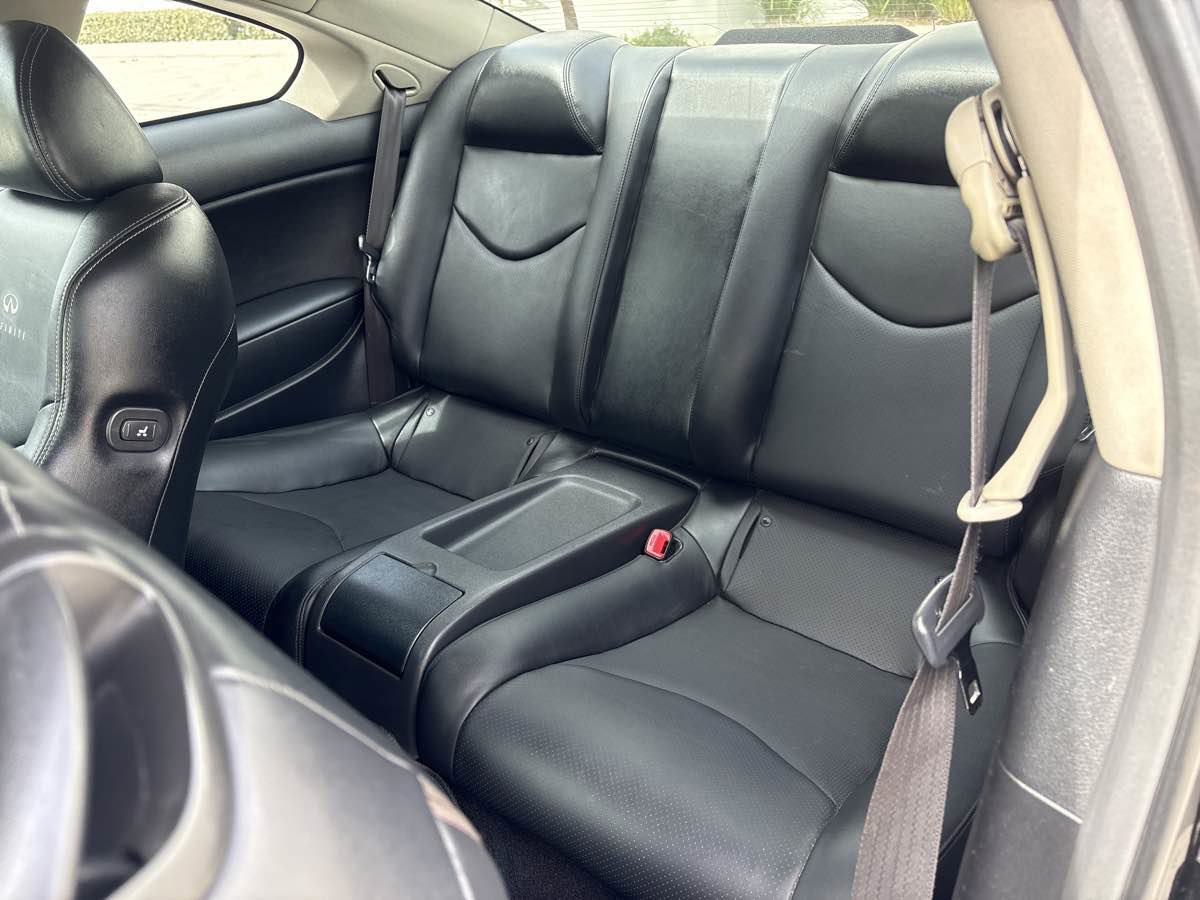 Used 2012 INFINITI G37 Journey w/ Premium Pkg RWD image 17