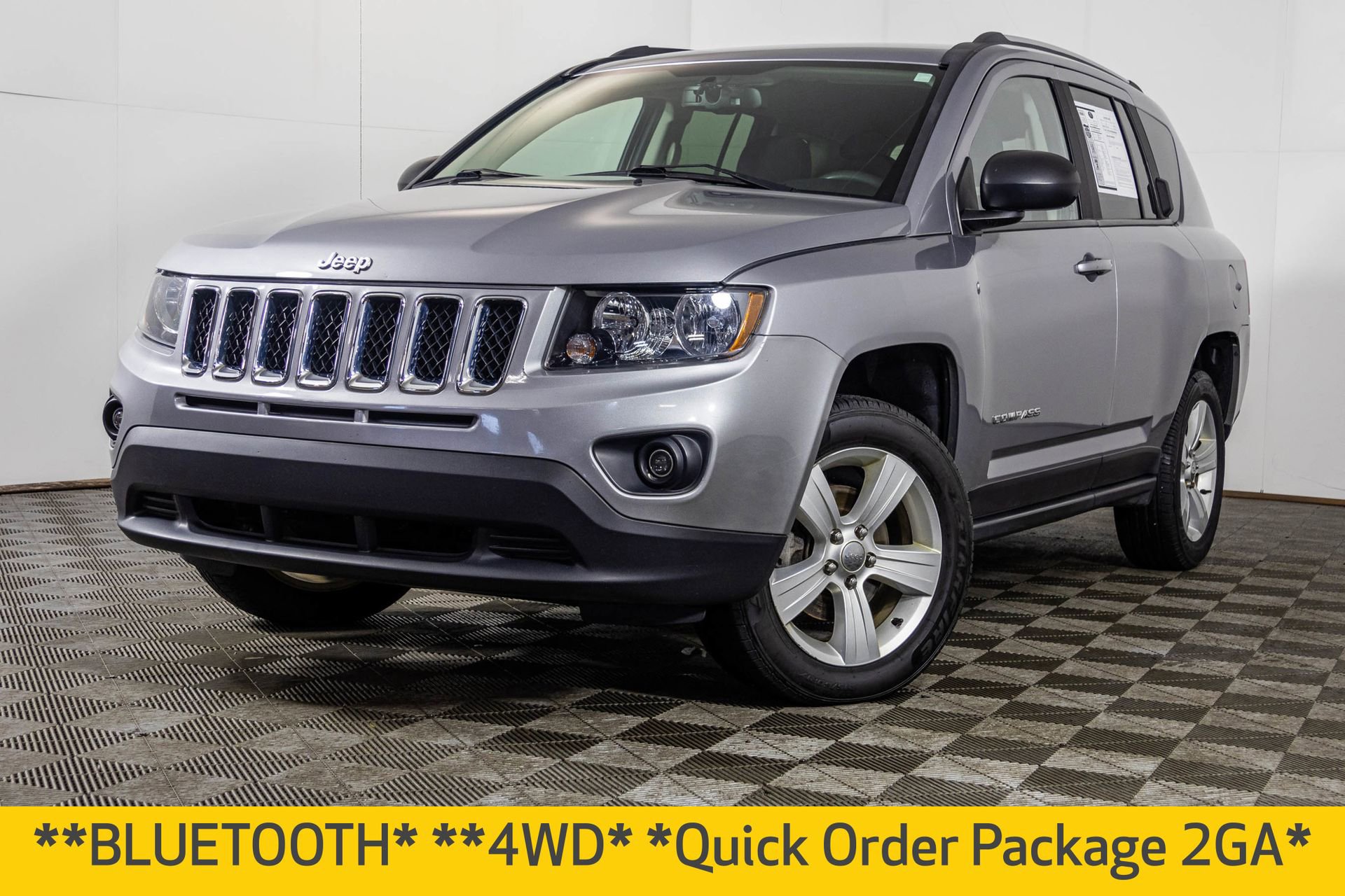 Used 2017 Jeep Compass Sport w/ Power Value Group AWD/4WD image 2