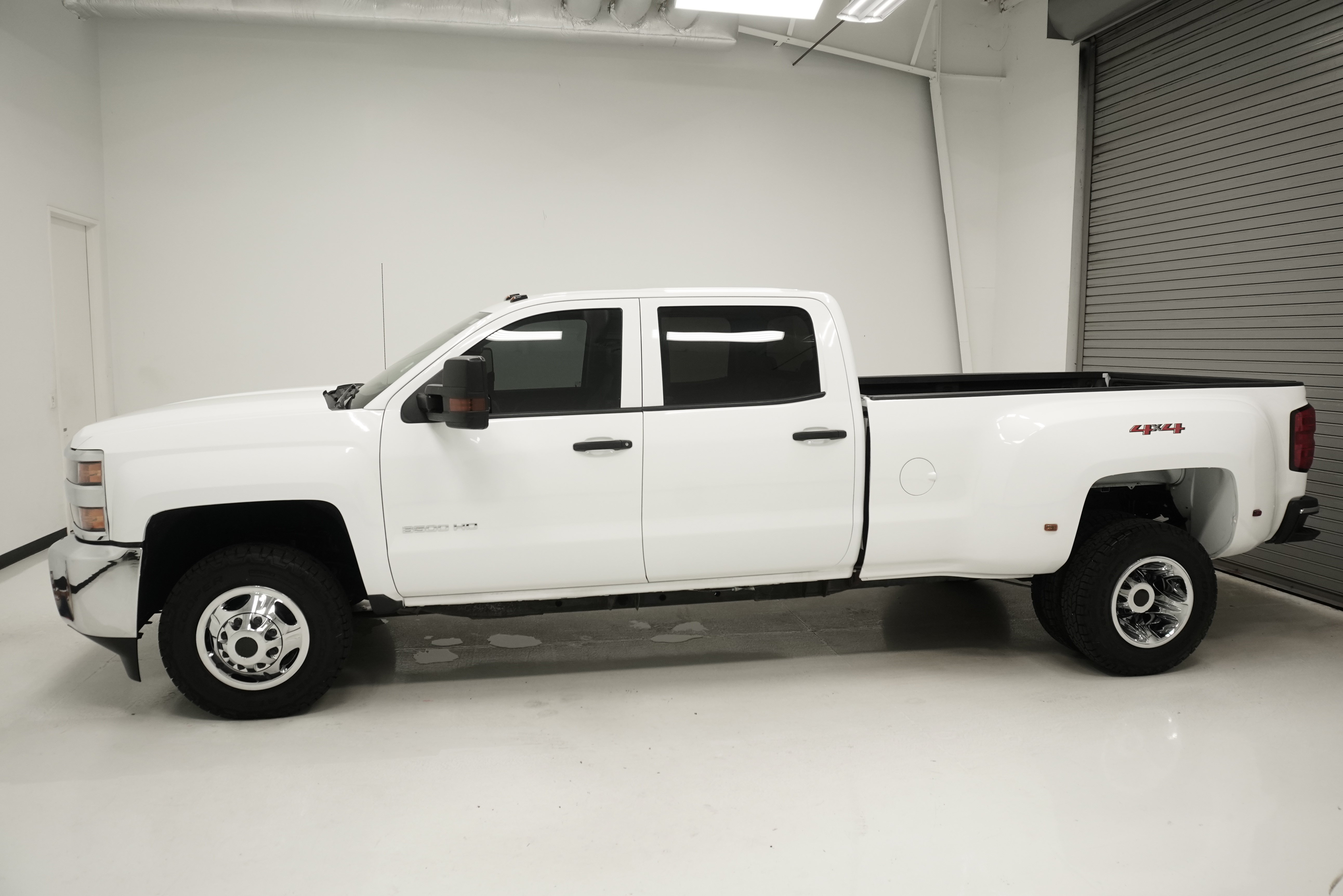 Used 2018 Chevrolet Silverado 3500 W/T w/ WT Fleet Convenience Package AWD/4WD image 5