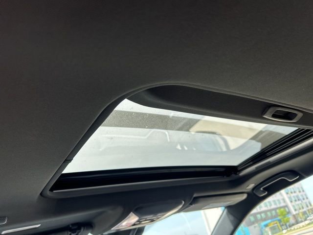 Used 2024 Toyota RAV4 SE w/ Convenience Package image 13