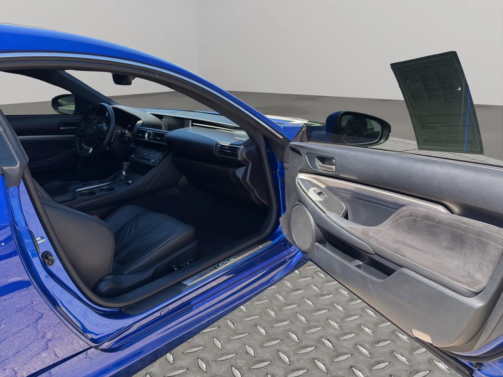 Used 2015 Lexus RC F w/ Premium Package RWD image 25