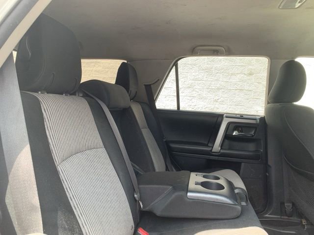 Used 2015 Toyota 4Runner SR5 image 42