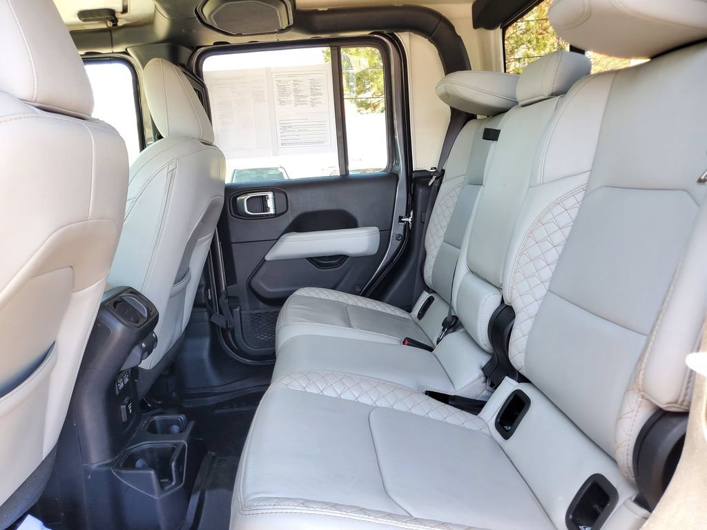 Used 2021 Jeep Gladiator Overland AWD/4WD image 10