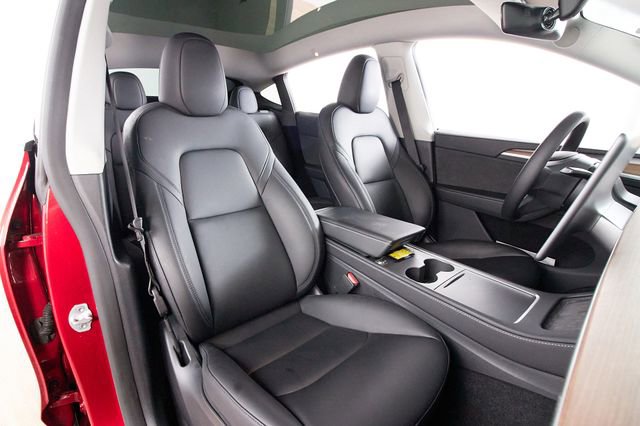 Used 2024 Tesla Model Y Long Range image 14