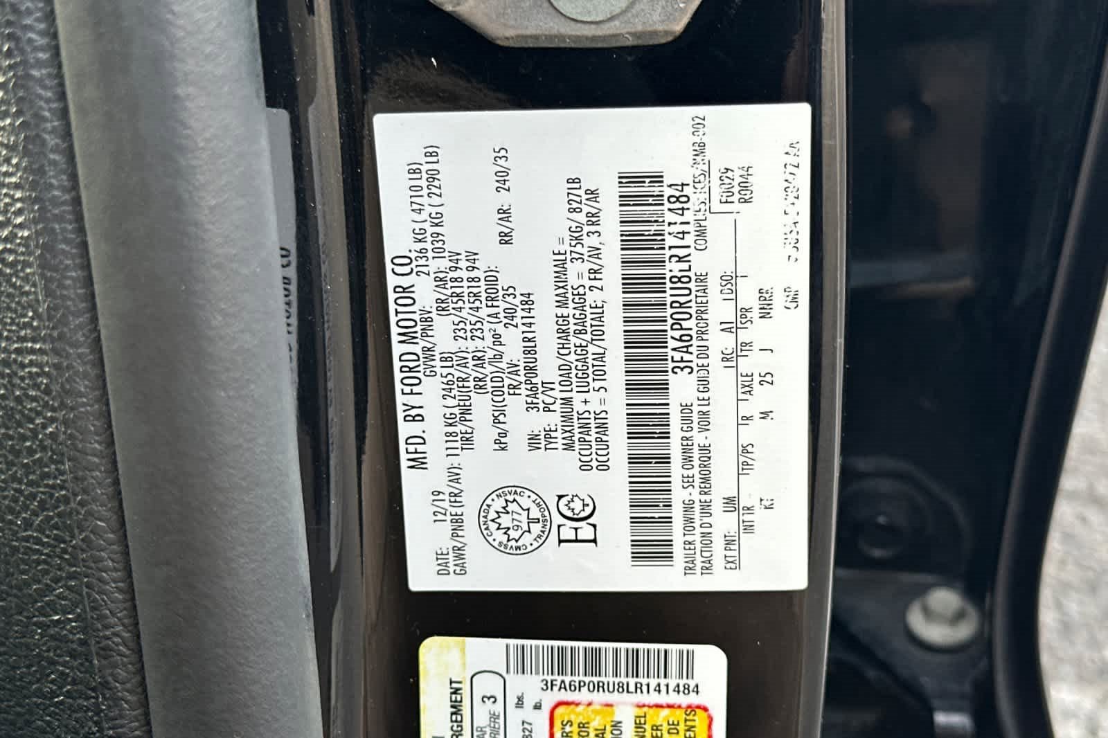 Used 2020 Ford Fusion Titanium image 29
