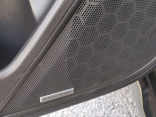 Used 2022 Subaru Outback Limited image 15