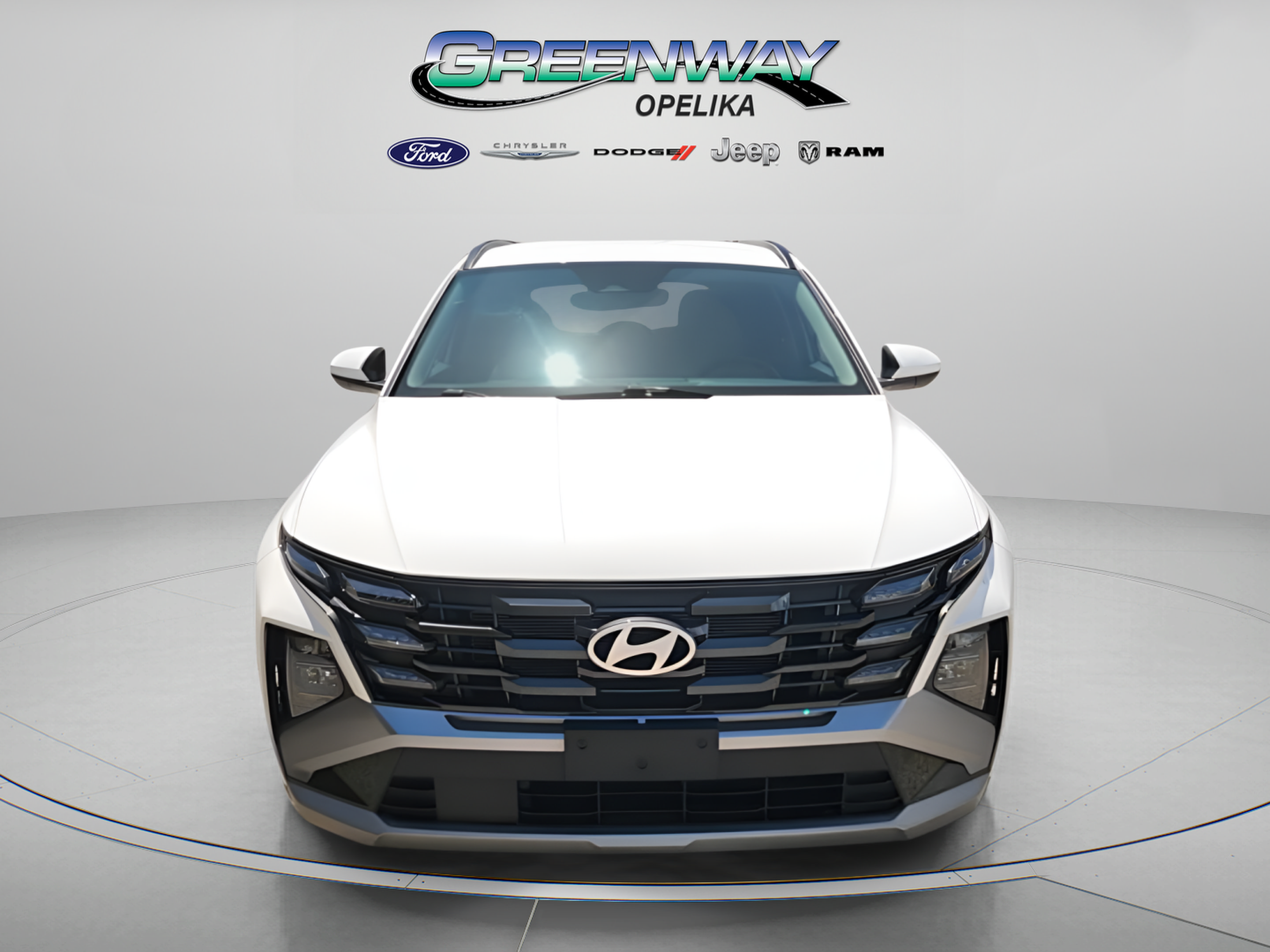 Used 2025 Hyundai Tucson SEL FWD image 2