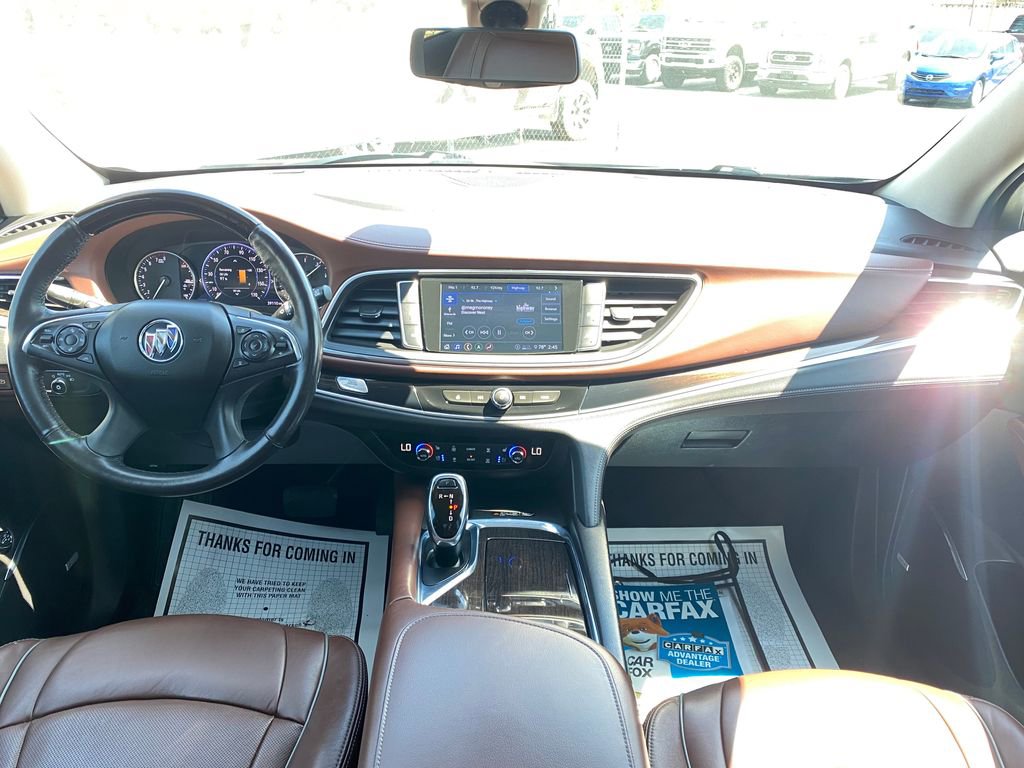 Used 2020 Buick Enclave Avenir w/ Avenir Technology Package AWD/4WD image 22