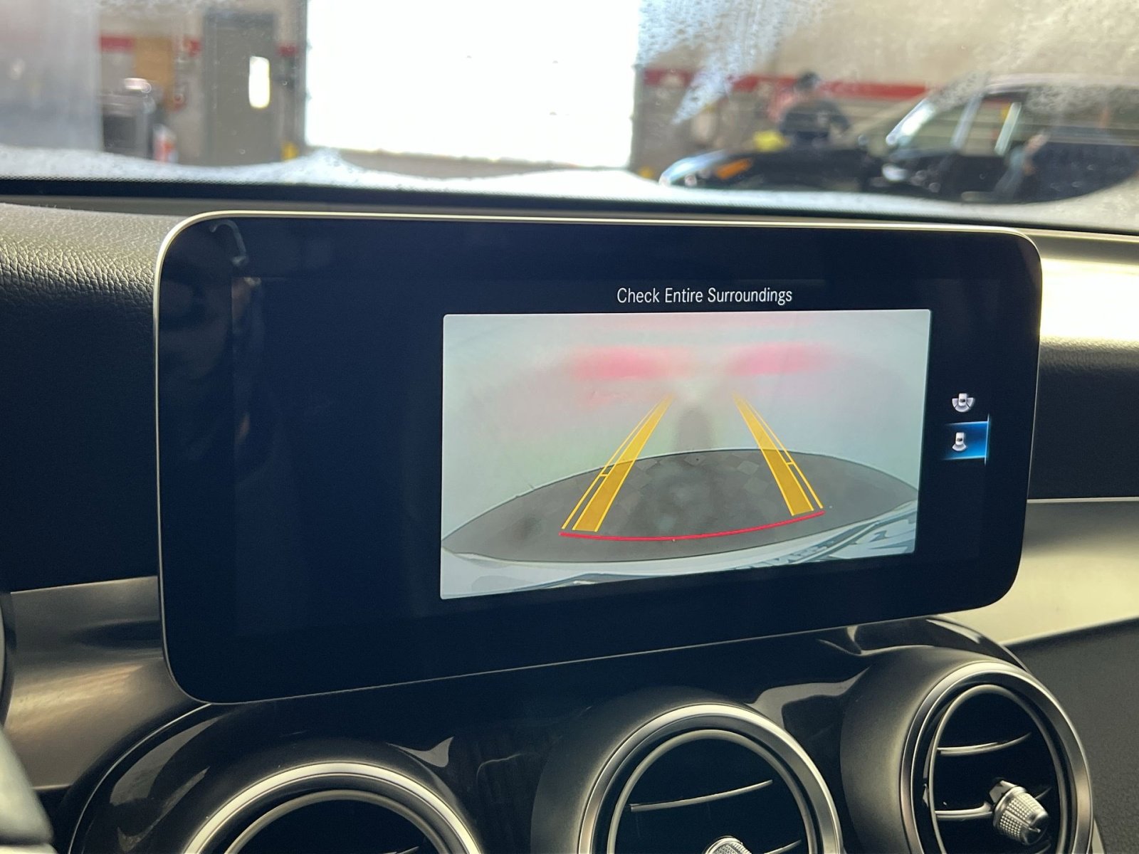 Used 2020 Mercedes-Benz GLC 300 4MATIC image 19