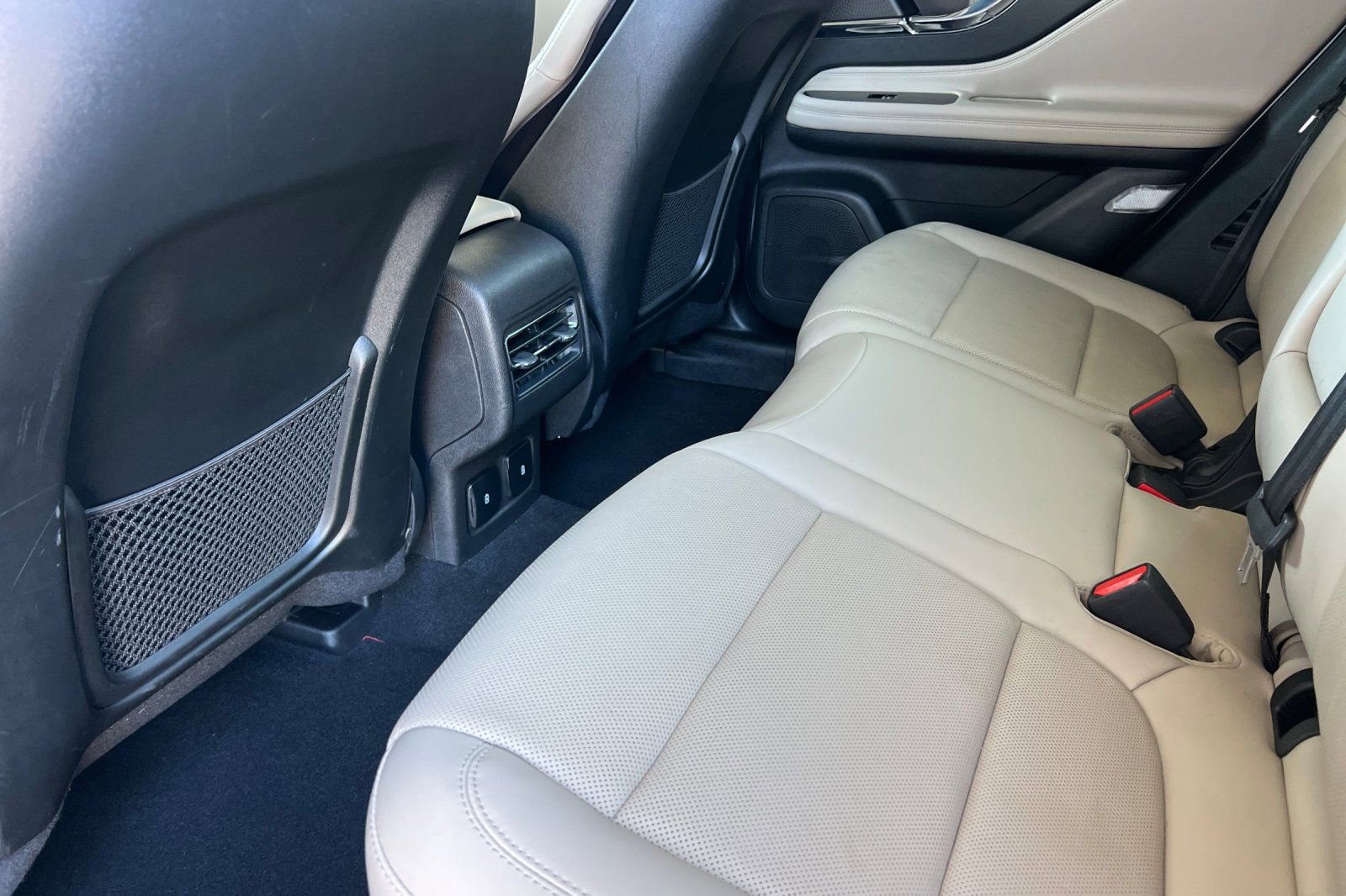 Certified 2025 Lincoln Corsair Grand Touring w/ Equipment Group 301A image 12