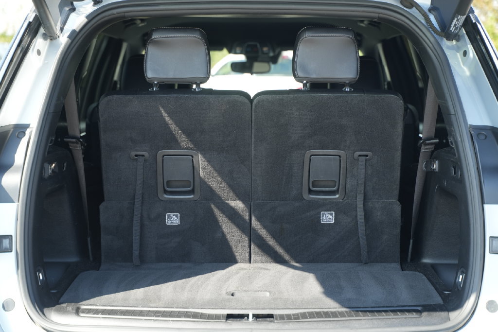 Used 2021 Jeep Grand Cherokee L Laredo RWD image 20
