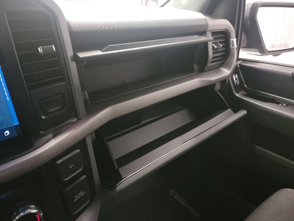 Used 2024 Ford F150 XLT w/ Equipment Group 302A MID image 33