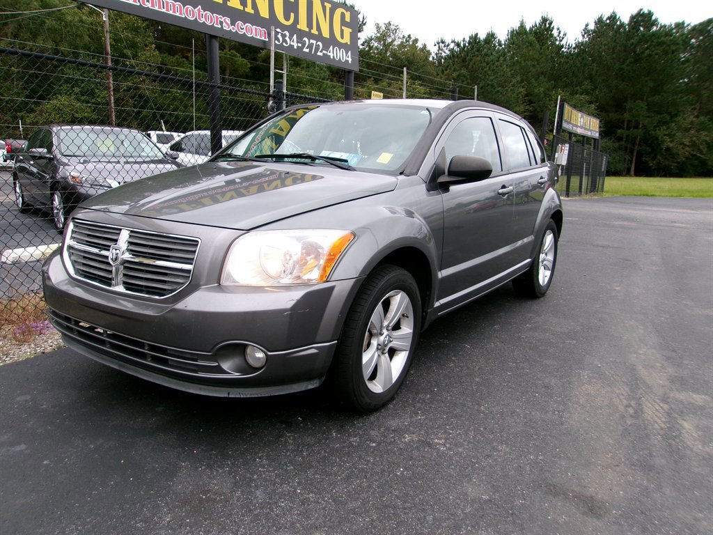 Used 2011 Dodge Caliber Mainstreet image 2