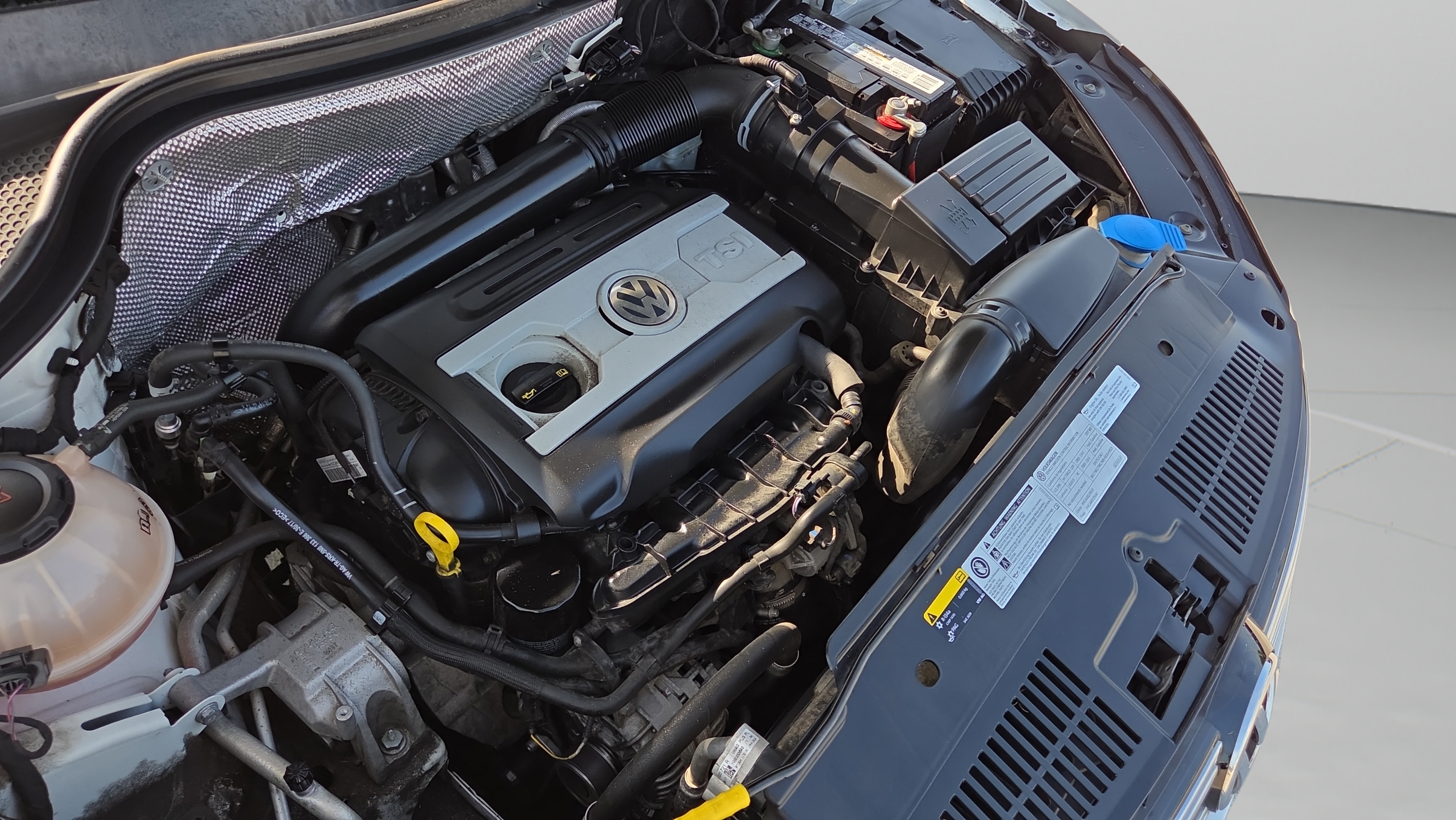 Used 2017 Volkswagen Tiguan S FWD image 18