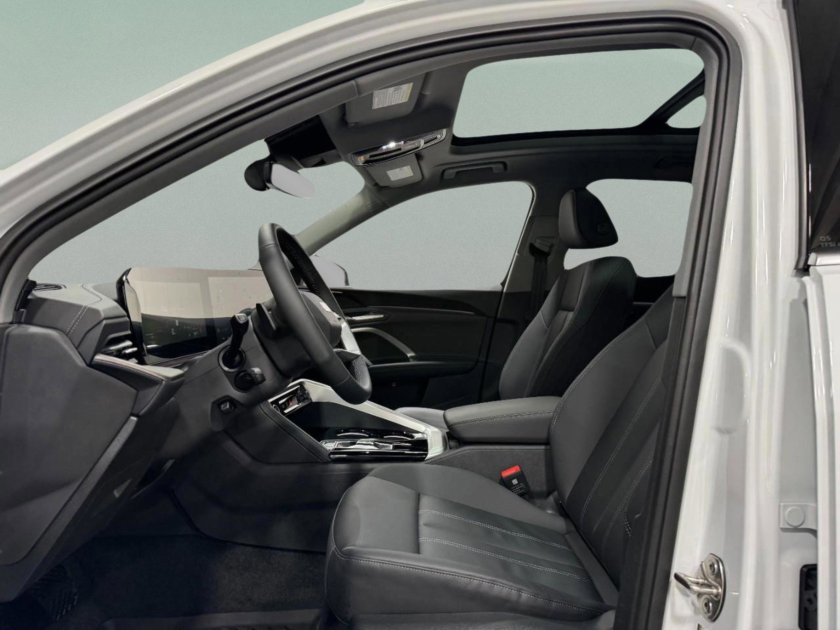 New 2025 Audi Q5 Premium image 25